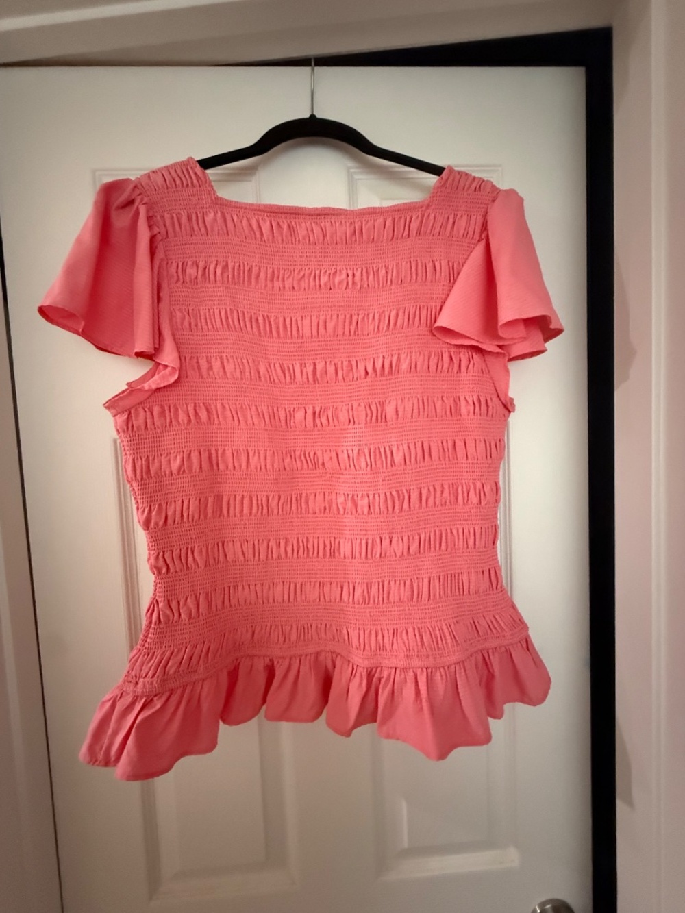 Ivy City Janessa Pink Short Flutter Sleeve Top size large NWOT - Picture 7 of 8